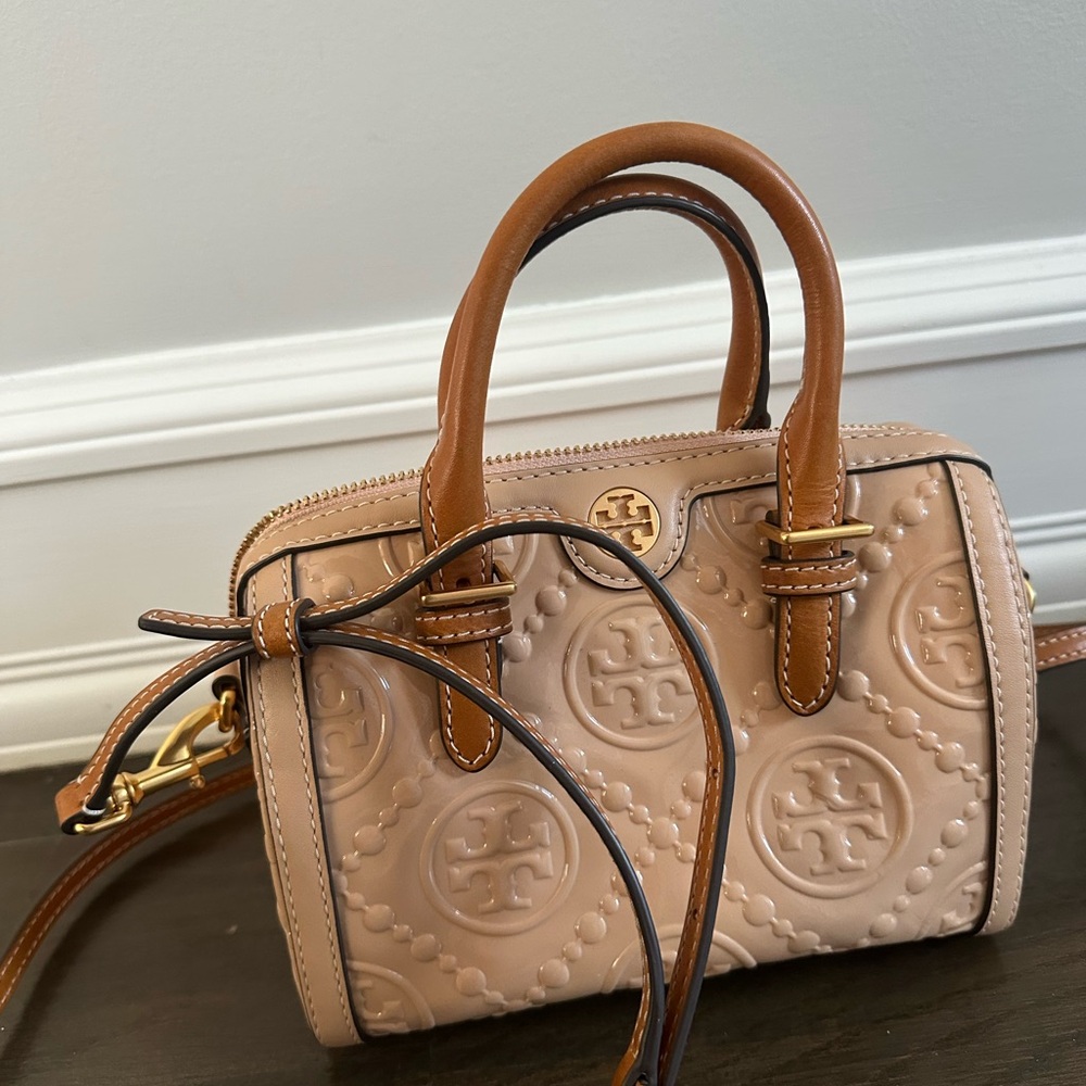 Tory Burch Tan Quilted Women's Bag